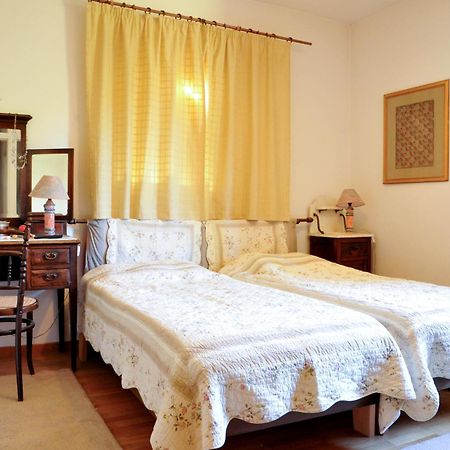 Aesthetic Delight - Stone Villa In ไมส์ตราส ภายนอก รูปภาพ